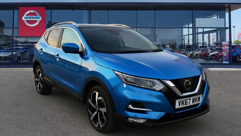 Used Nissan Qashqai 1 6 Dci Tekna 5dr Xtronic Black Hatchback For